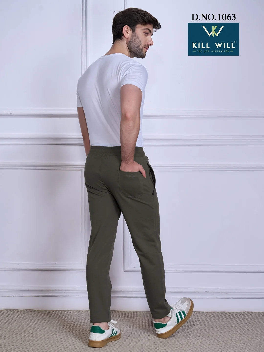 1063 - LOOPER TRACK PANT