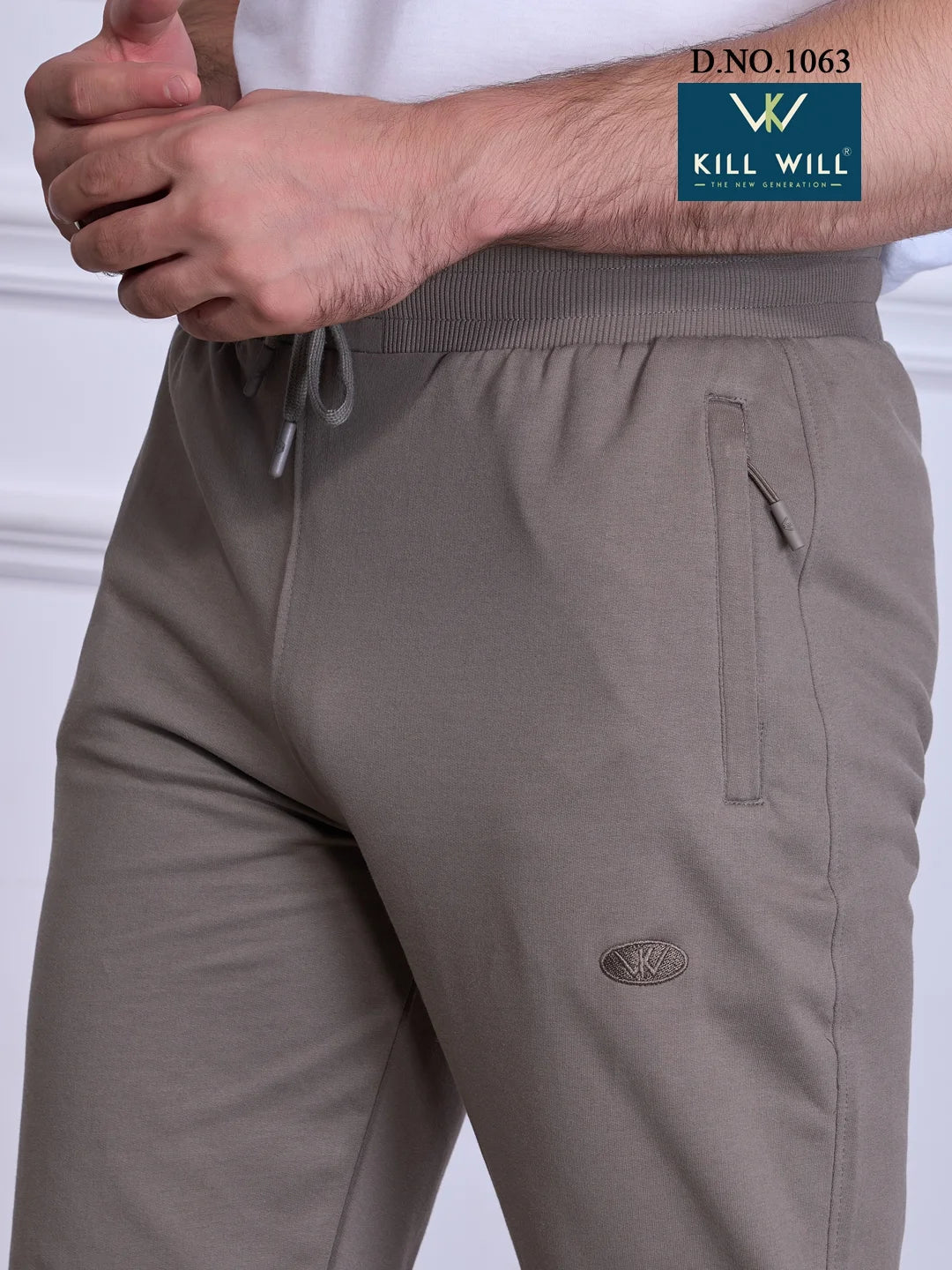 1063 - LOOPER TRACK PANT