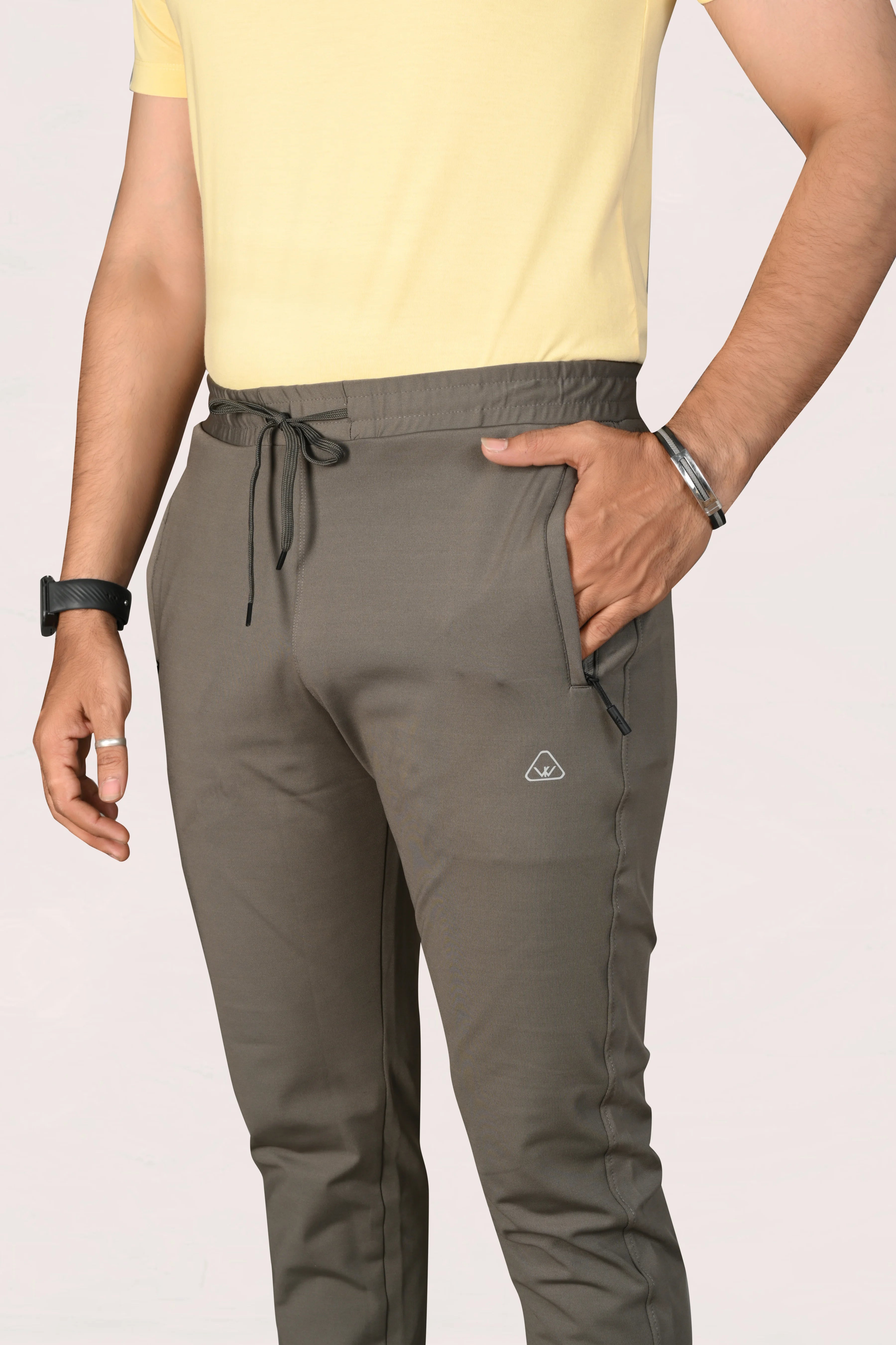3002 - DRY FIT JOGGERS