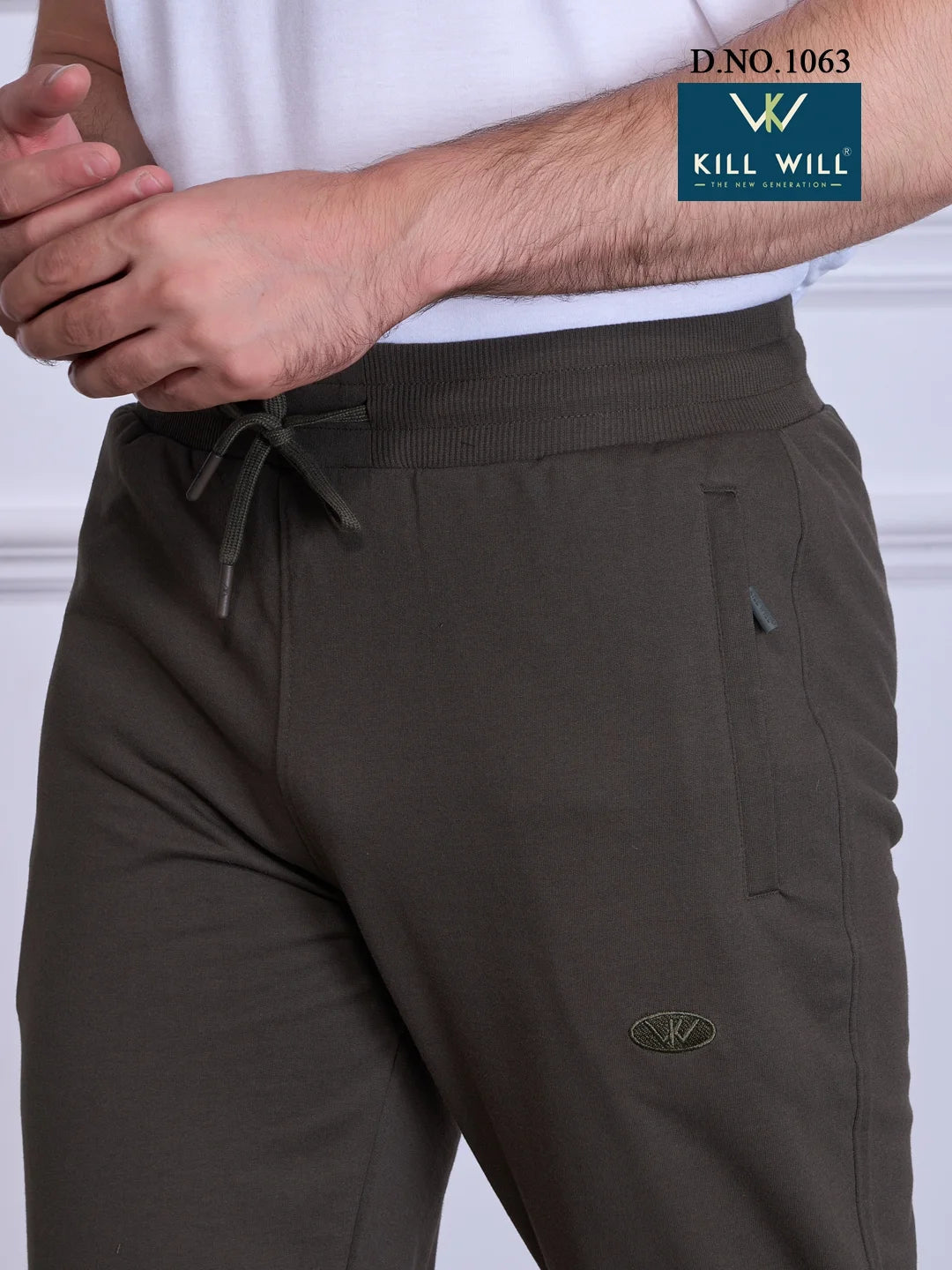 1063 - LOOPER TRACK PANT