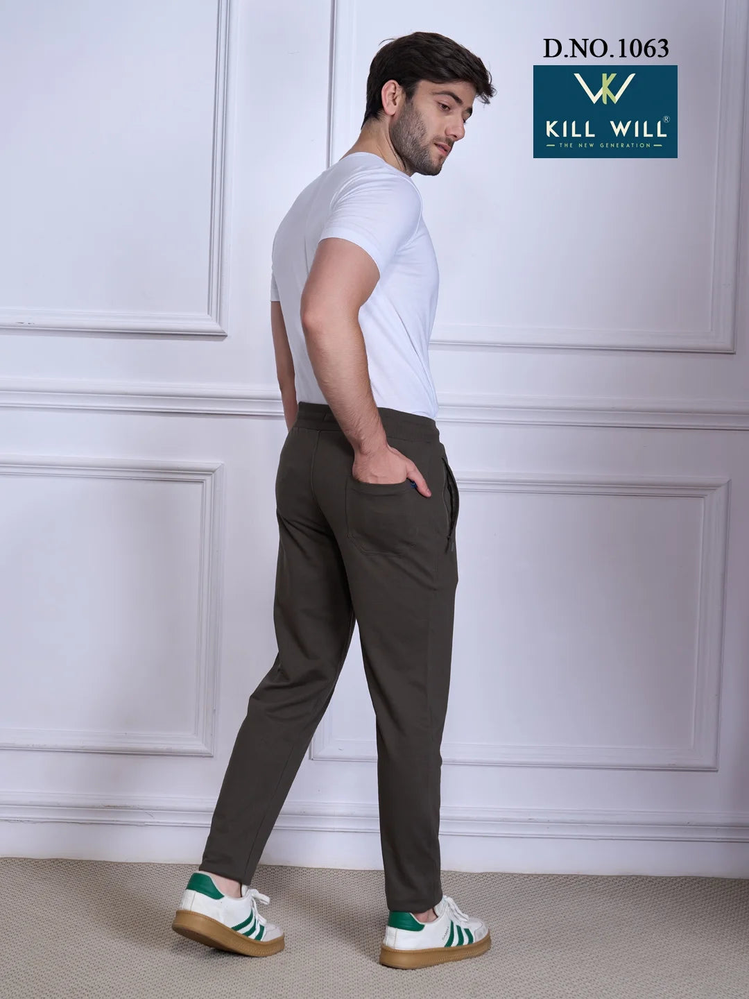 1063 - LOOPER TRACK PANT