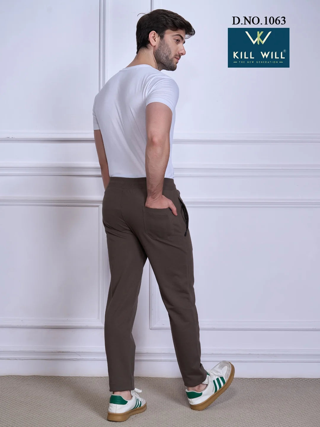 1063 - LOOPER TRACK PANT
